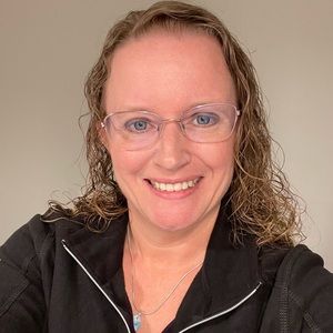 Meet your Posher, Amy